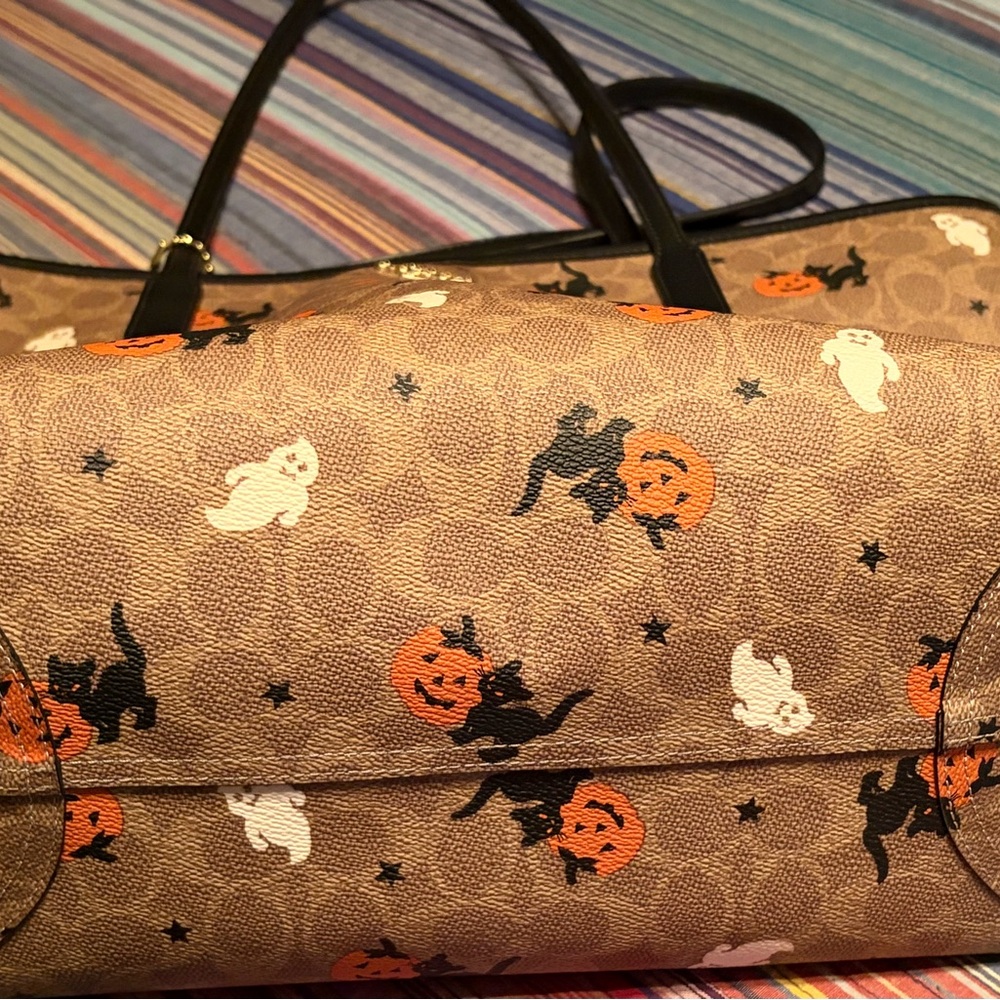 Coach Halloween Pumpkin & Ghost Signature Tote - Brown/Black/Orange - Picture 5 of 5